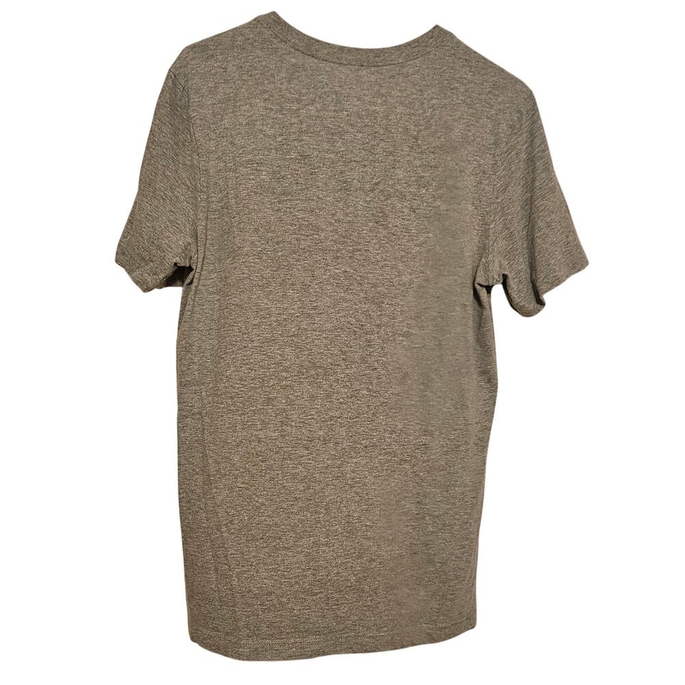 Nike small basic tee - Picture 4 of 4